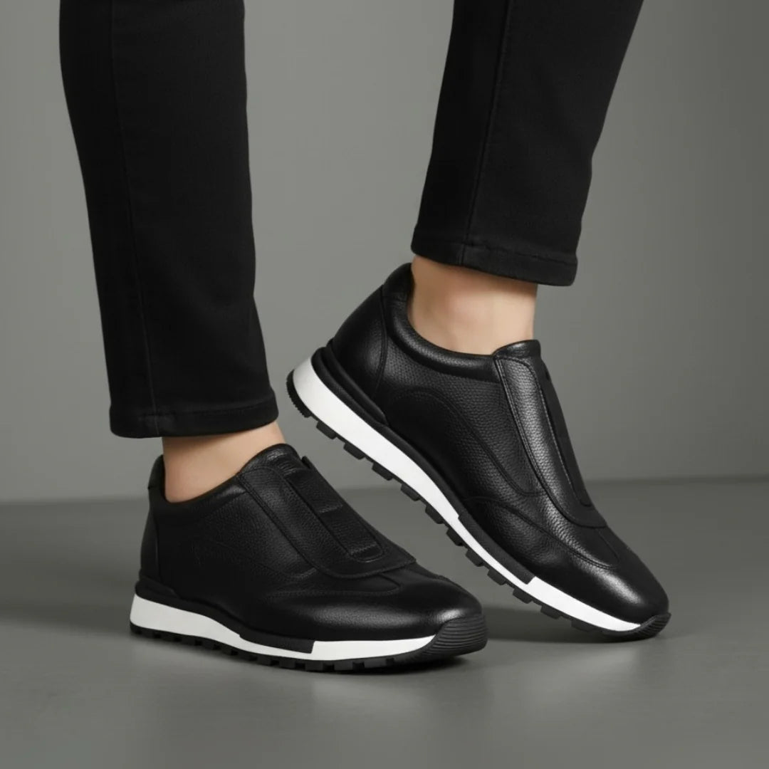 Sneakers Noir en Cuir Grainé  - Tres Confortable