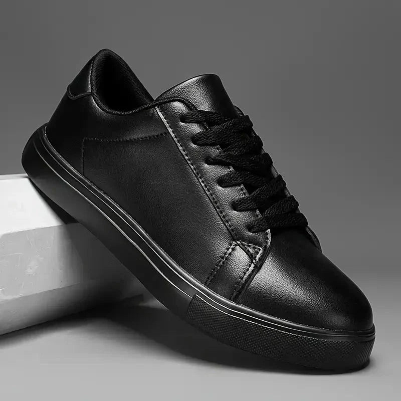 Sneakers Noir en Cuir - Tres Confortable